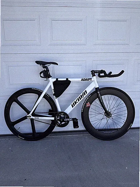 UNKNWN v1 Fixed Gear Track Bike 700c w/ Aerospoke